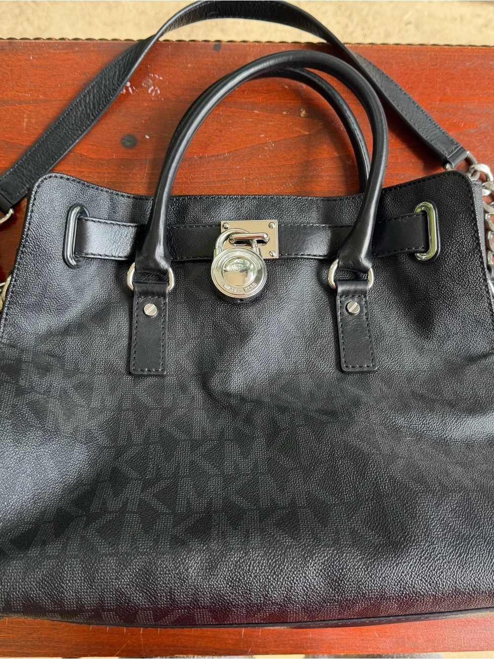 Authentic Michael Kors Hamilton Large Satchel - Black Monogram Saffiano Leather